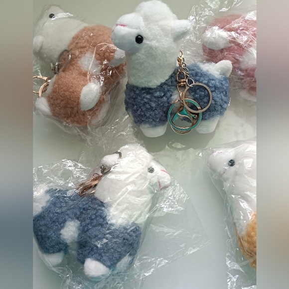 πΏ5 /$15πΏ Lovely Alpaca Plush Keychains, Soft Staffed, Bag, Car Charms - Picture 12 of 15